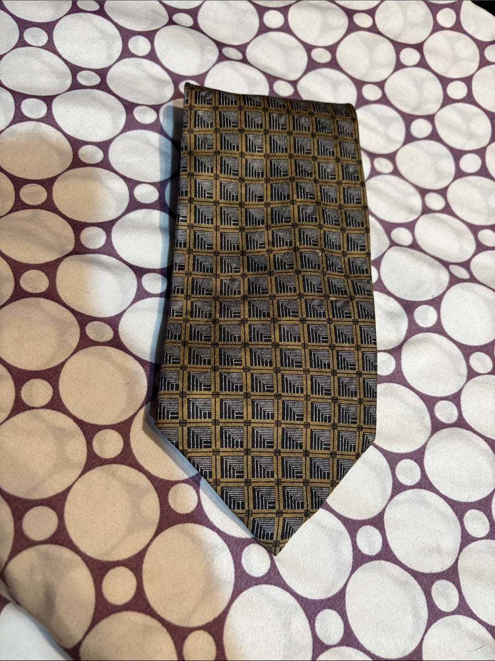 XMI Men's Geometric Grid Tie in Brown and Black